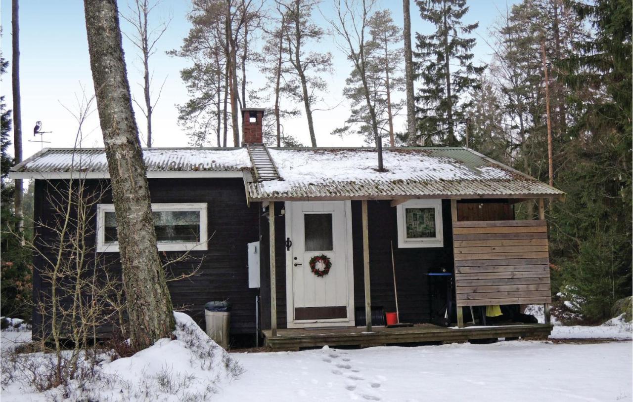 Lovely Home In Simlangsdalen With Kitchen Almhult  Zewnętrze zdjęcie